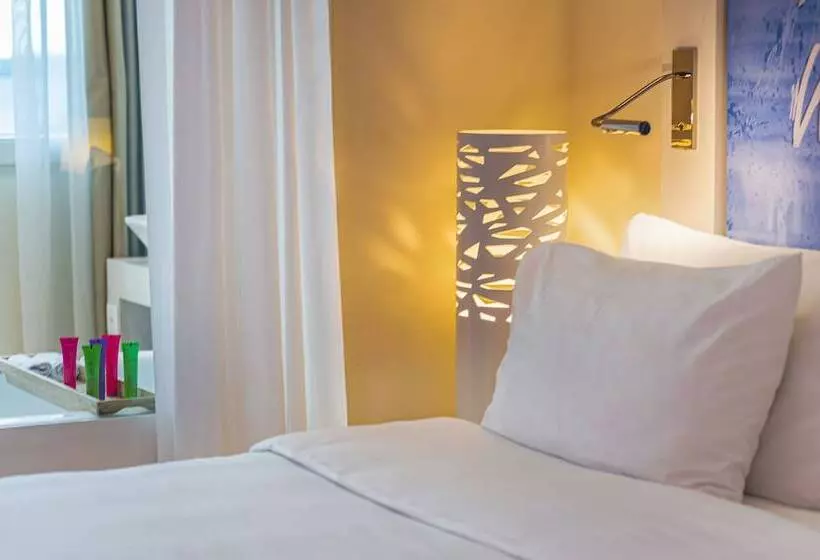 Executive-huone, N’vy Manotel