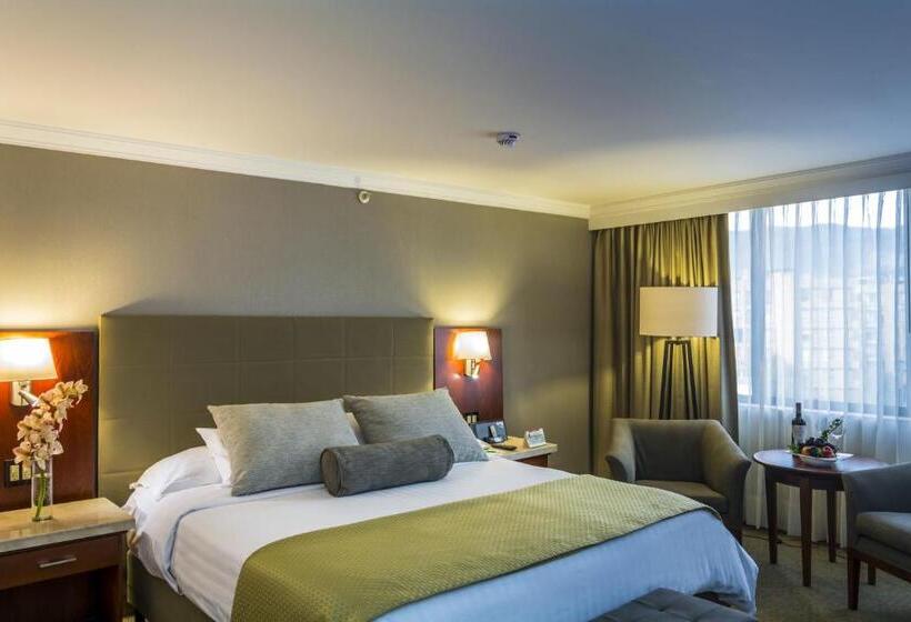 キングサイズベッドのスタンダードルーム, Bogota Plaza