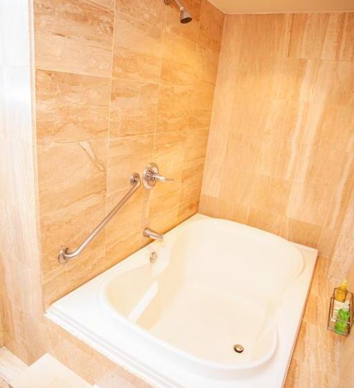 スイート, Bogota Plaza