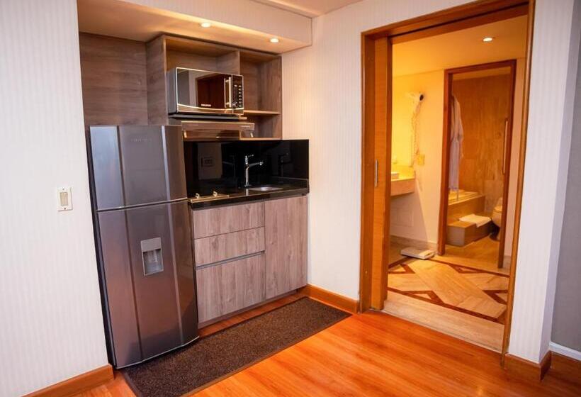 スイート, Bogota Plaza