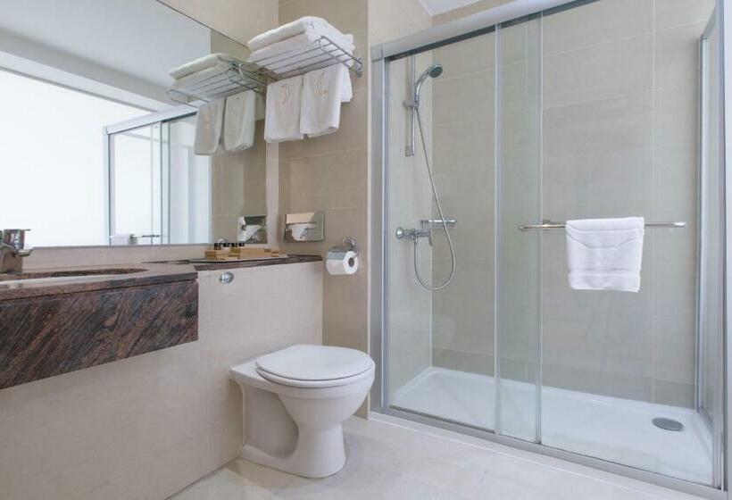 Mini Suite, Golden Bay Beach