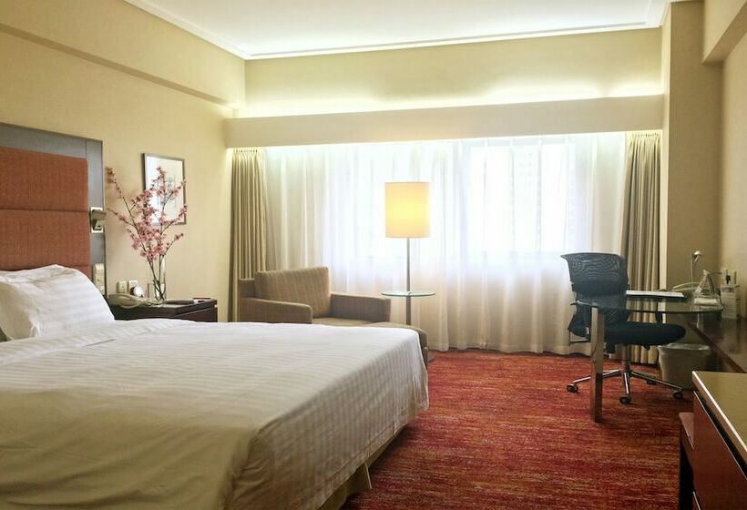 Номер Стандарт, Dalian Grand Continent International