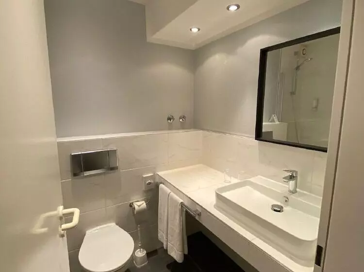 اتاق اکونومی, Park Hotel Hamburg Arena