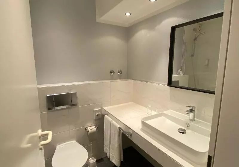 اتاق استاندارد, Park Hotel Hamburg Arena