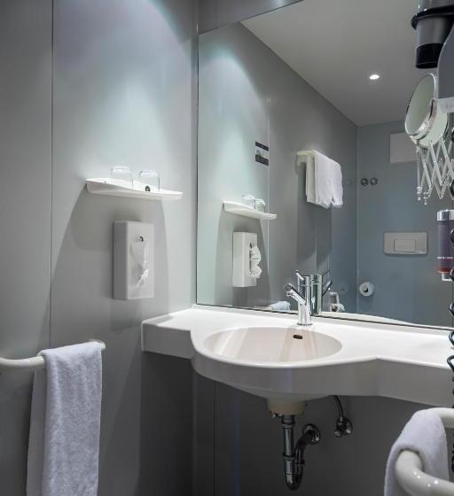 Трехместный Номер Комфорт, Achat Hotel Lüneburger Heide