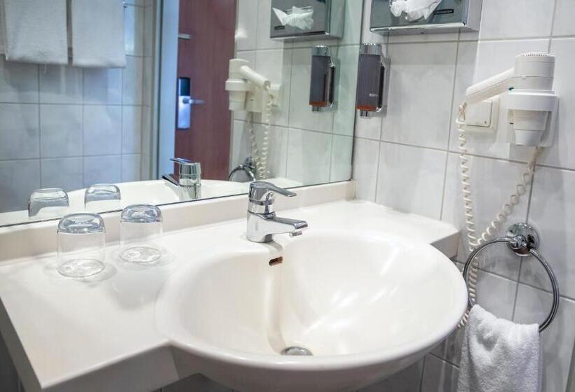 Номер бизнес-класса, Achat Hotel Lüneburger Heide