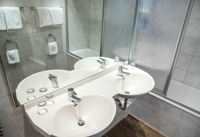 Семейный Номер, Achat Hotel Lüneburger Heide