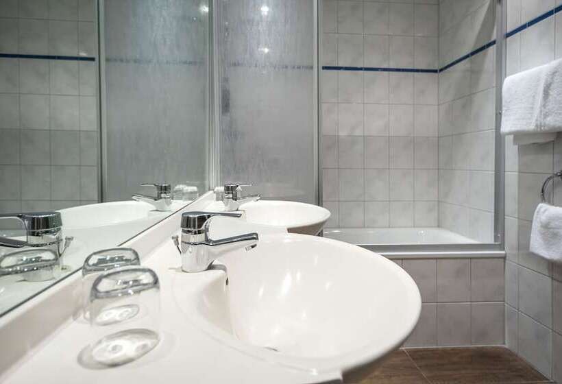 Семейный Номер, Achat Hotel Lüneburger Heide