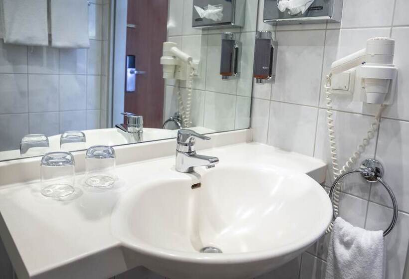 Номер бизнес-класса, Achat Hotel Lüneburger Heide