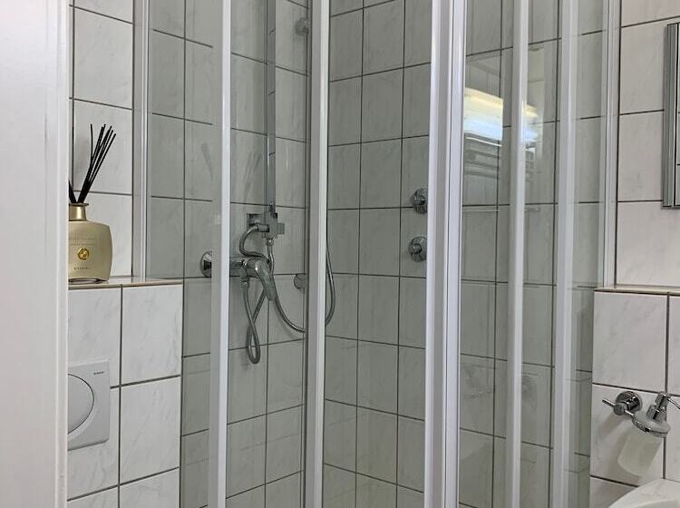 스탠다드 룸 공동 욕실, Berg