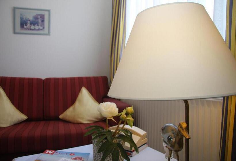 标准间, Christiansen