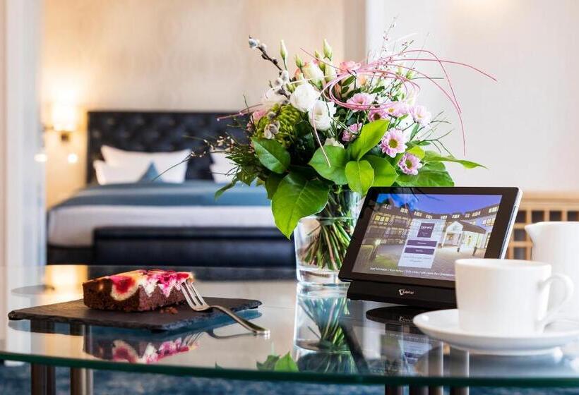 סוויטת קומפורט, Dorint  Venusberg Bonn