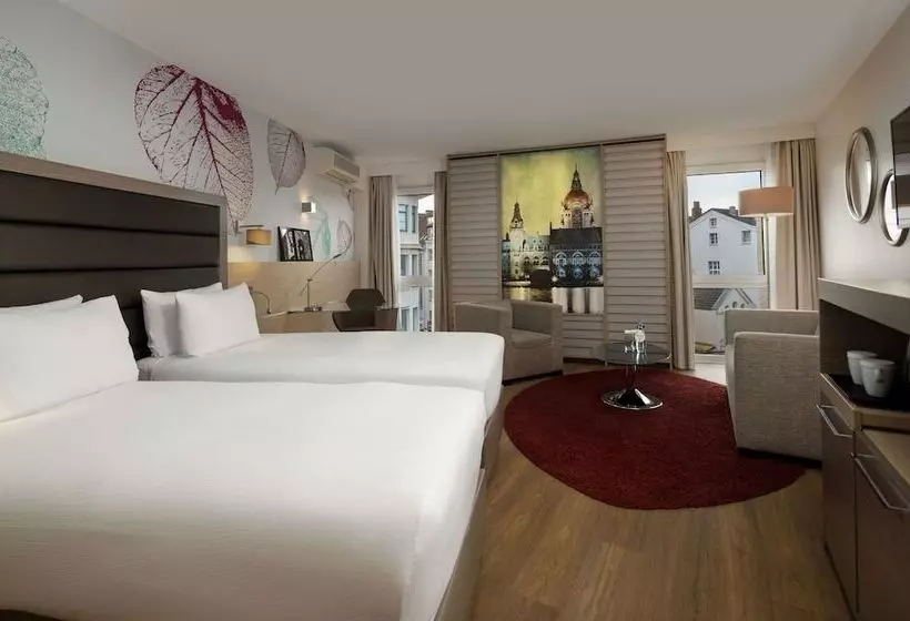 Standard-huone Parivuode, Doubletree By Hilton Hannover Schweizerhof