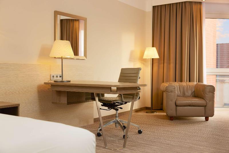 חדר סטנדרט, Doubletree By Hilton Hannover Schweizerhof