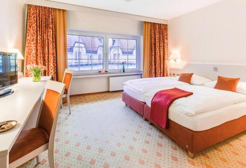 غرفة قياسية سرير مزدوج, Essener Hof; Sure Hotel Collection By Best Western