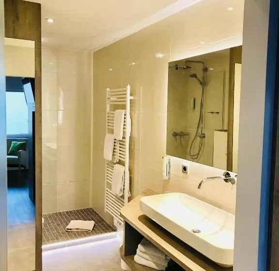 اتاق خانوادگی, Freund   Privathotels Dr Lohbeck