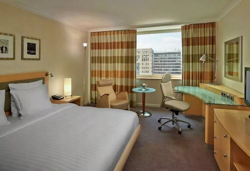 اتاق لوکس, Hilton Dusseldorf