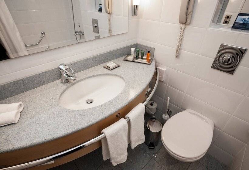 스탠다드 싱글 룸, Hilton Dusseldorf