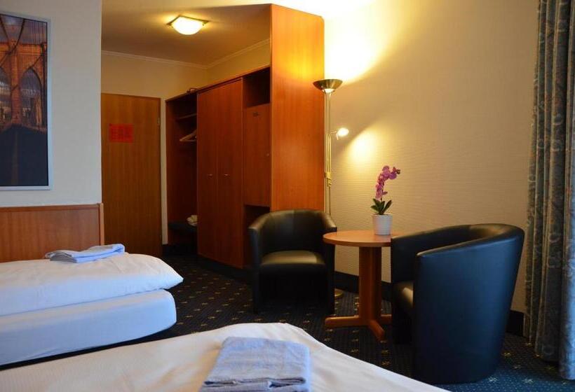 标准间, Karaman Group