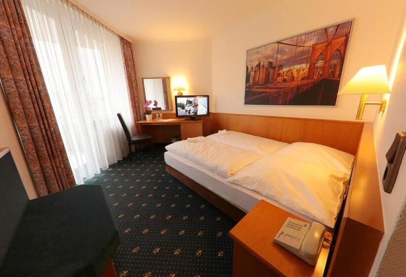 带阳台的豪华间, Karaman Group