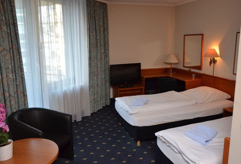 家庭间, Karaman Group