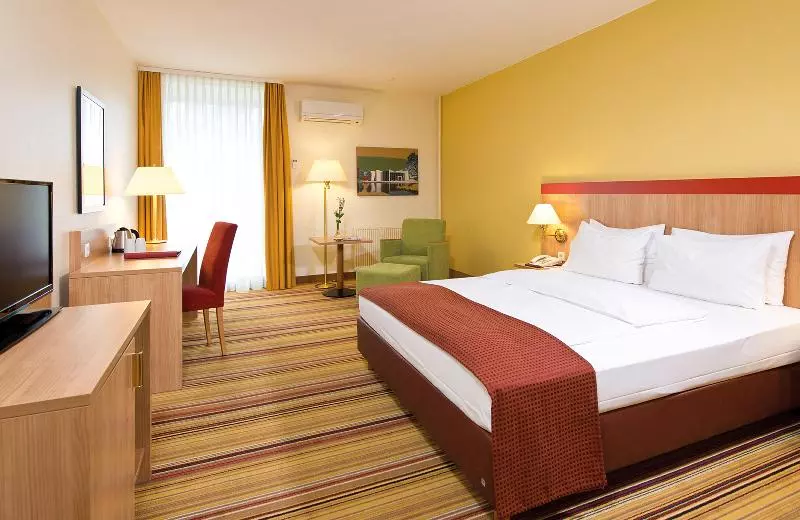 スタンダードトリプルルーム, Leonardo Hotel Wolfsburg City Center