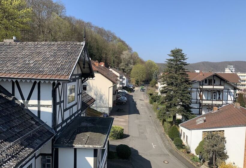 غرفة قياسية, Martina