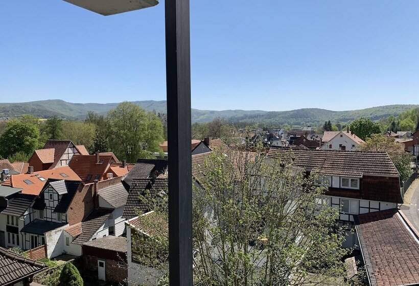 غرفة قياسية, Martina