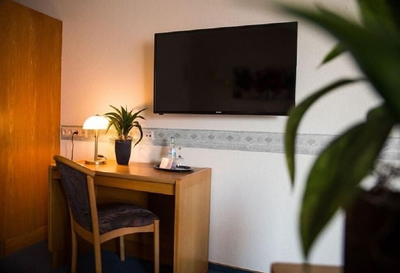 غرفة قياسية, Ostfriesen Hof