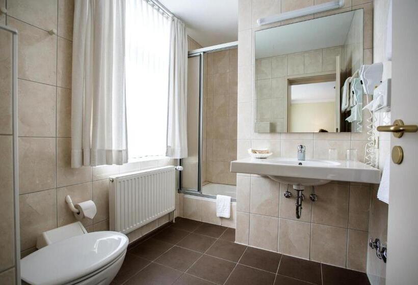 Номер Стандарт, Parkhotel Lingen By Hackmann