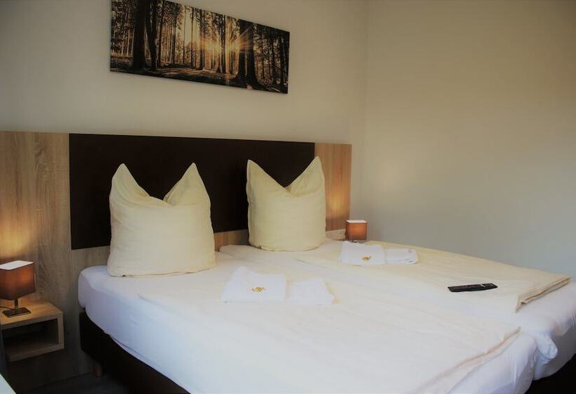 스탠다드 룸, Restaurant Tüxen