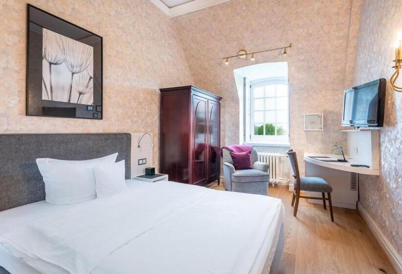 Standard Single Room, Schloss Wilkinghege