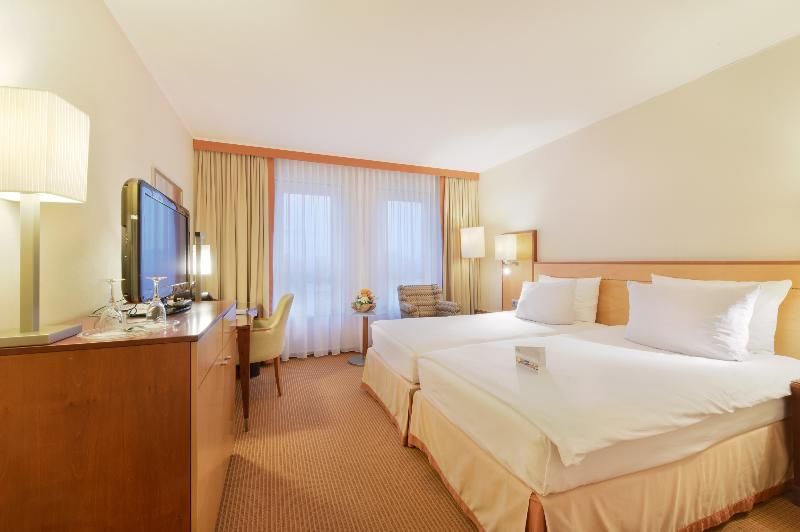 اتاق سوپریور, Achat Hotel Karlsruhe City