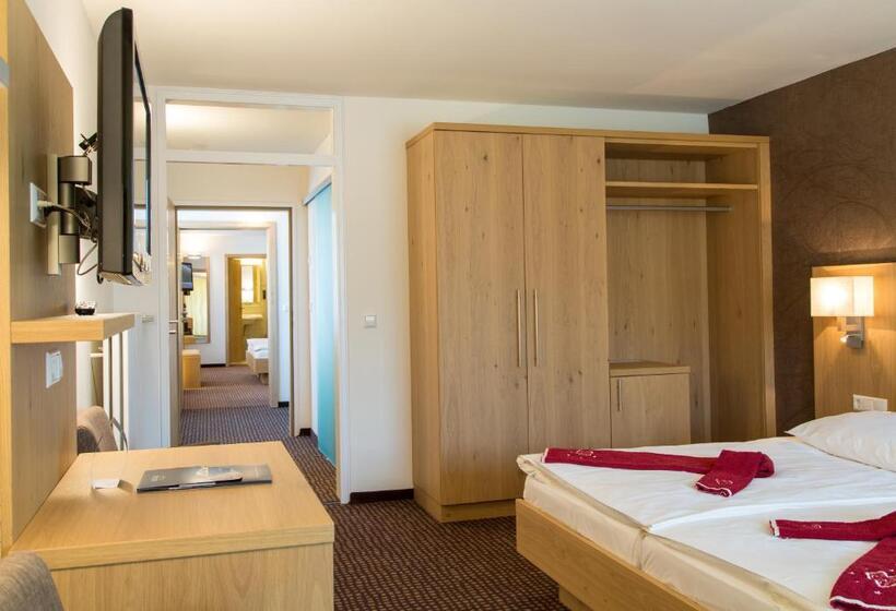 Junior Suite Familiar, Brugger  S Hotelpark Am Titisee