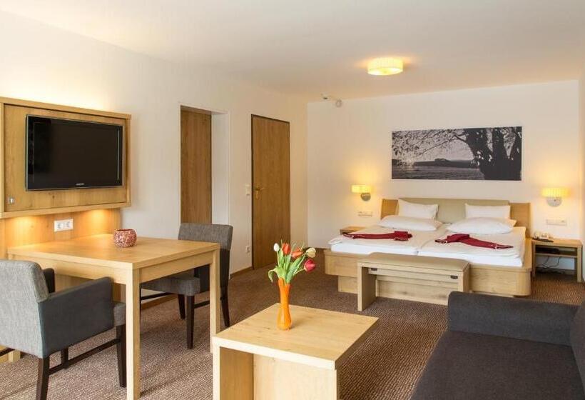 Quarto superior, Brugger  S Hotelpark Am Titisee