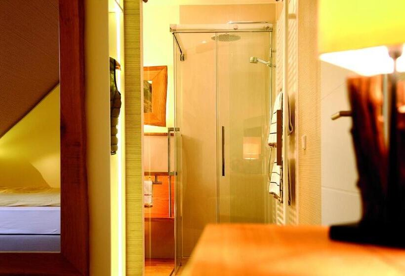 غرفة أساسية, Flair Hotel Nieder