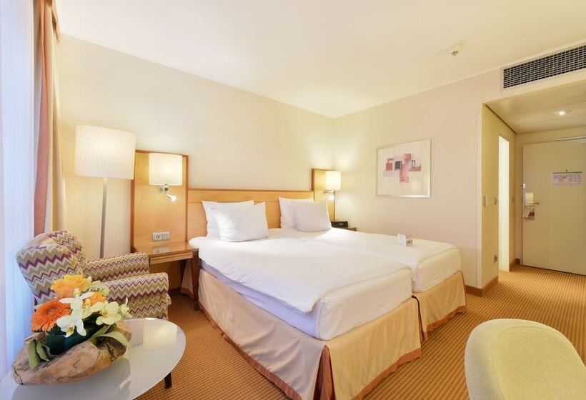 اتاق سوپریور, Achat Hotel Karlsruhe City