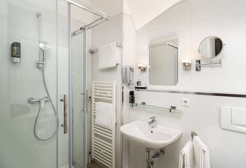اتاق سوپریور, Arthotel Ana Eden