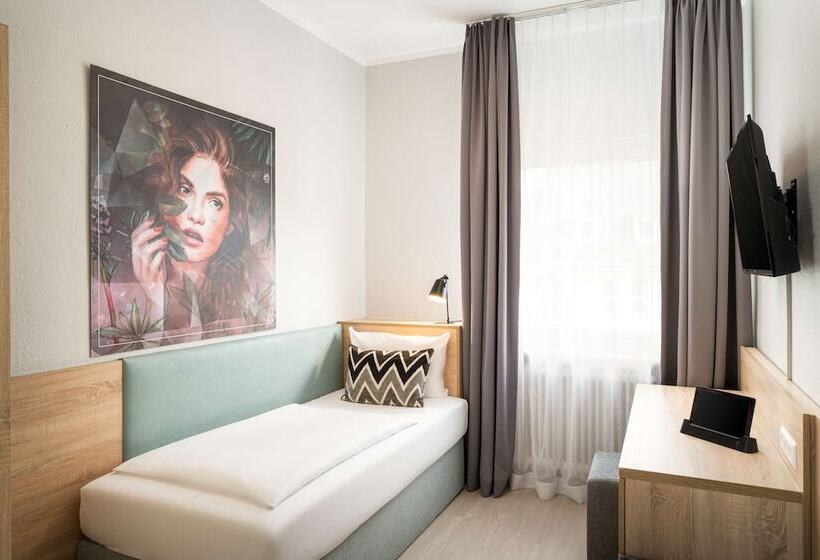 اتاق اکونومی یک تخته, Arthotel Ana Eden