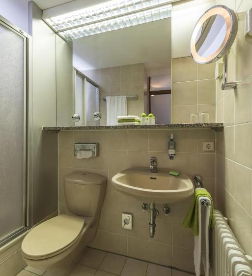 클래식 싱글 룸, Berlin