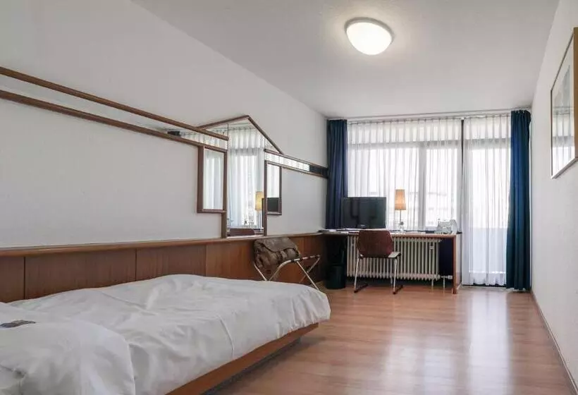 Classic Yhden Hengen Huone, Berlin