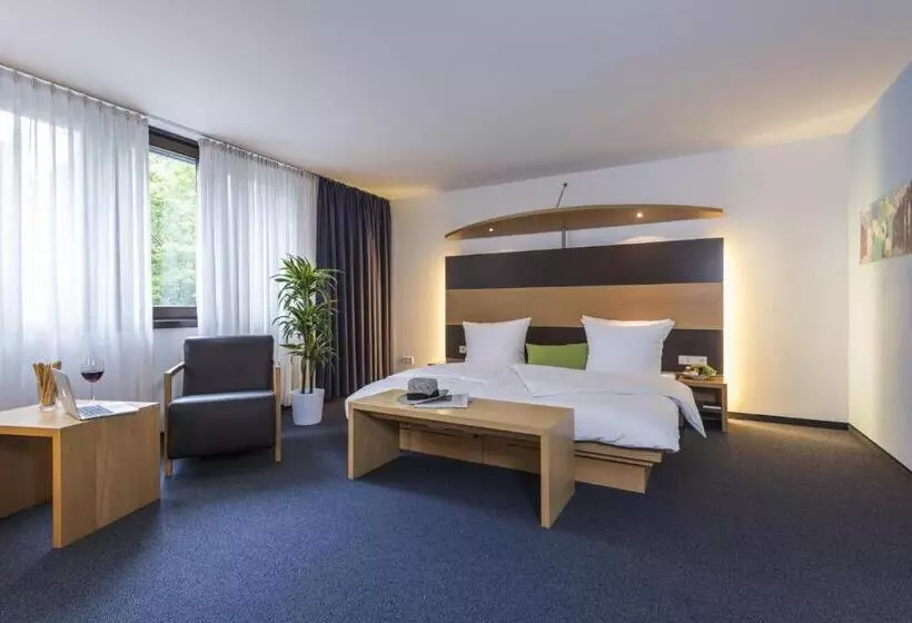 Bisneshuone, Berlin