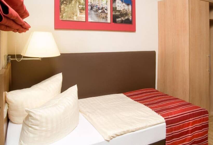 Номер Стандарт Индивидуальный, Hauer