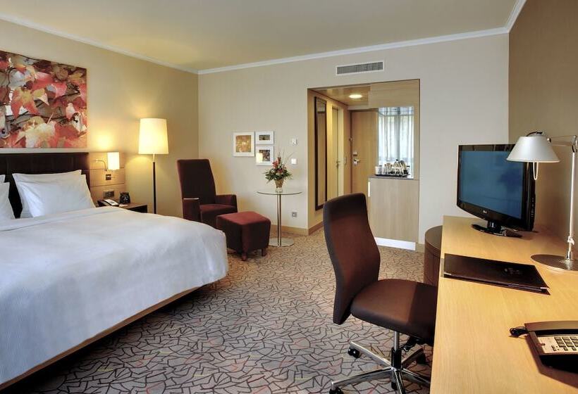 Номер Deluxe, Hilton Mainz
