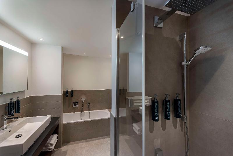 סוויטת ג'וניור, Hilton Mainz