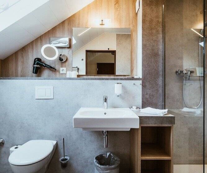 バルコニー付きスタンダードルーム, Landgasthaus Pfahl