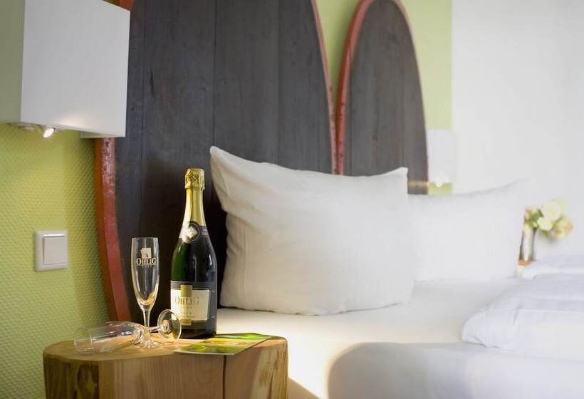 חדר קומפורט, Lindenwirt