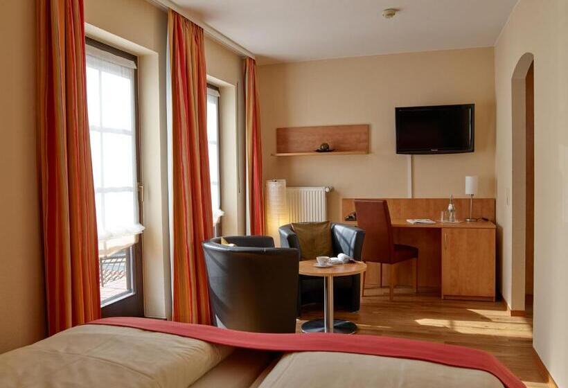 标准间, Restaurant Zum Schwan