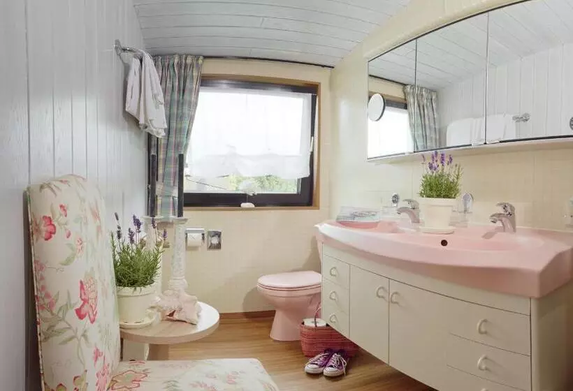 バルコニー付き１ベッドルームアパートメント, Ringhotel Bömers Mosel Land