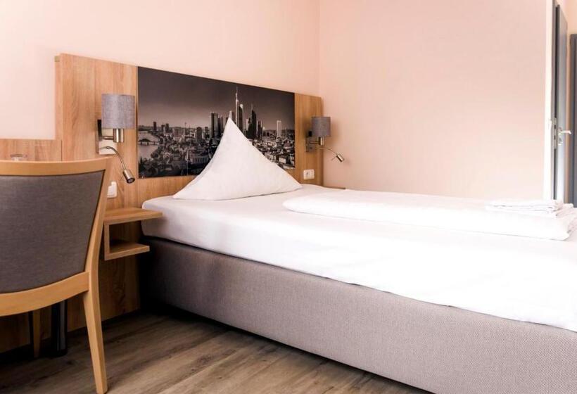 스탠다드 싱글 룸, Royal